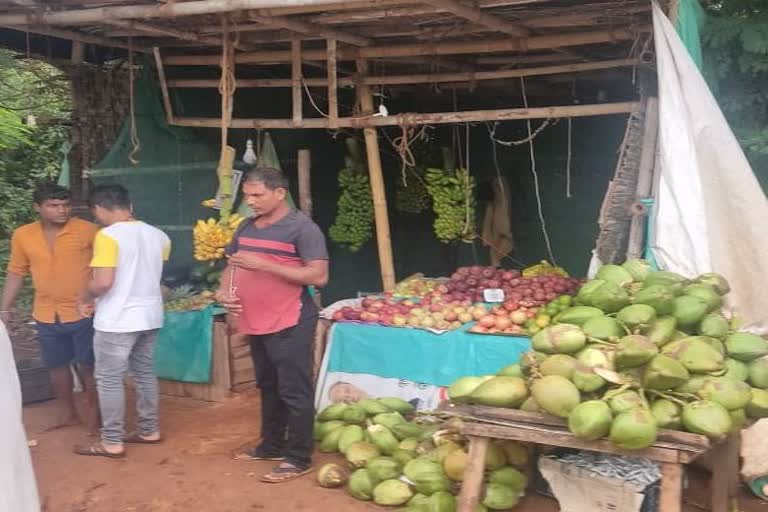 ସେଓକୁ ନେଇ ଛୁରାମାଡ, ରାଜଧାନୀରେ ଫଳଦୋକାନୀକୁ ଆକ୍ରମଣ