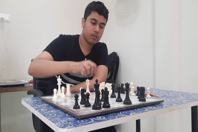 Khandwa Chess Grandmaster