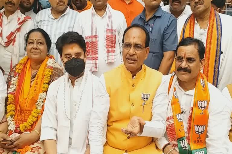 CM Shivraj in Gwalior