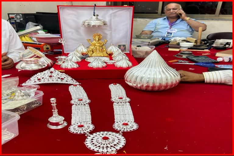 lalbaug gold and silver auction