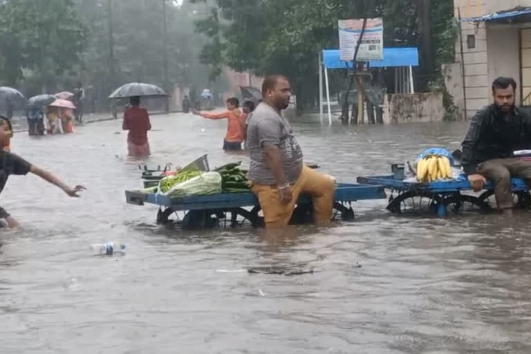 Heavy Rains Thane