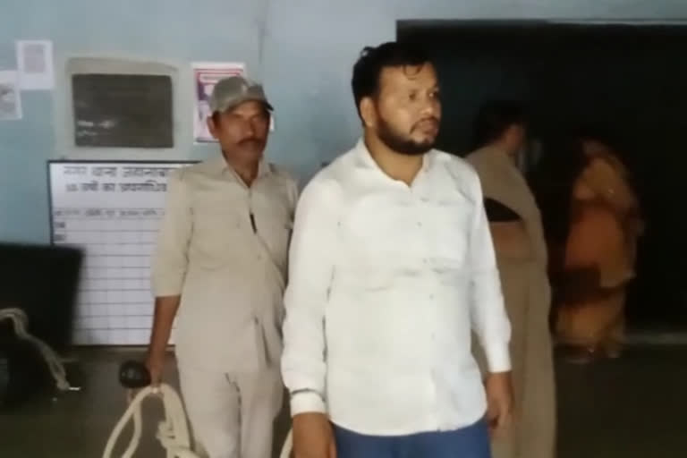 नाबालिग को लेकर फरार जहानाबाद का शिक्षक लखनऊ में गिरफ्तार