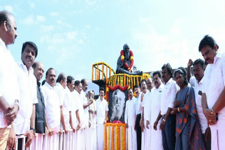 Etv Bharatபெரியார் உருவப்படத்திற்கு முதலமைச்சர் ஸ்டாலின் மலர் தூவி மரியாதை