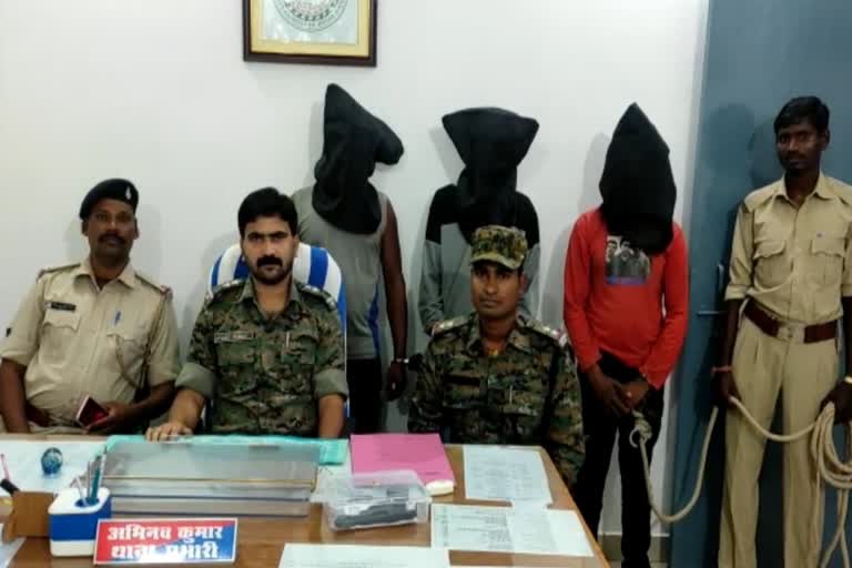Three criminals arrested with weapons in Lohardaga
