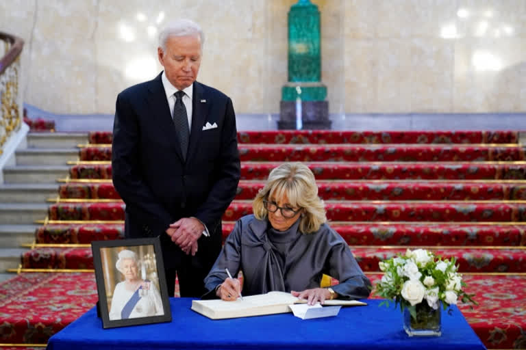 Biden, VIPs lay low as spotlight stays on late Queen