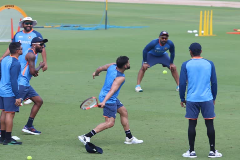 IND vs AUS  where to watch India vs Australia T20  India vs Australia T20  ഇന്ത്യ vs ഓസ്‌ട്രേലിയ  ഇന്ത്യ ഓസ്‌ട്രേലിയ ടി20 എവിടെ കാണാം  രോഹിത് ശര്‍മ  ആരോണ്‍ ഫിഞ്ച്  Aaron Finch  Rohit sharma