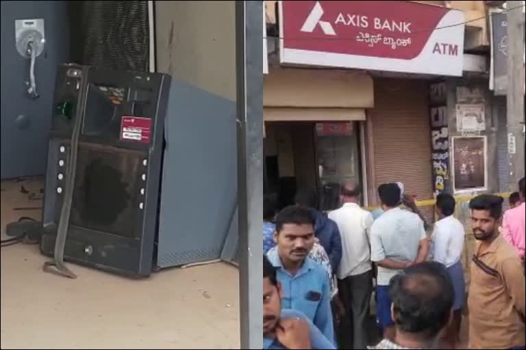 thieves-robbed-the-atm-at-davanagere