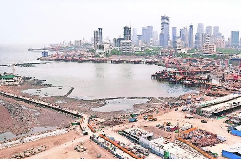 मुंबई कोस्टल रोड प्रकल्प डिसेम्बर २०२३ पूर्ण होईल