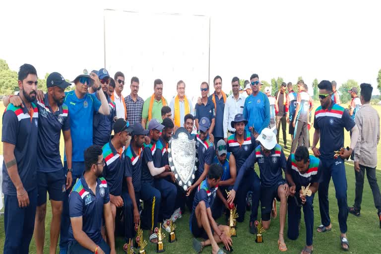 Jaipur Team Beat Kota 8 Wickets