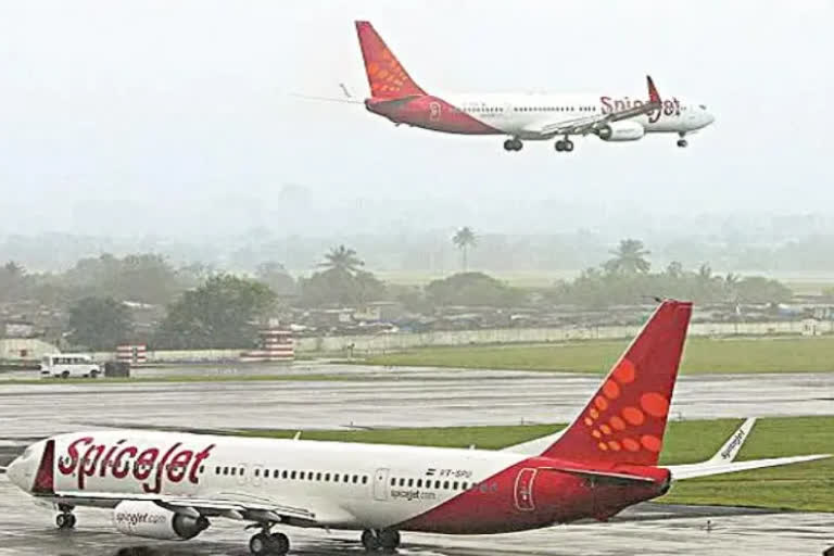 spicejet-sends-80-pilots-on-leave-without-pay-for-3-months