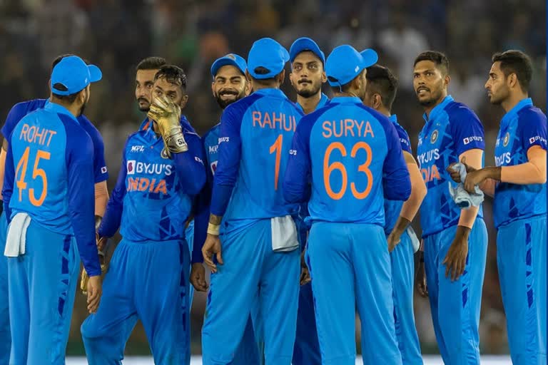 IND vs AUS  Ravi Shastri criticize India s fielding  Ravi Shastri  India vs Australia T20  രവി ശാസ്‌ത്രി  ഇന്ത്യ vs ഓസ്‌ട്രേലിയ  ഇന്ത്യയുടെ ഫീല്‍ഡിങ് മോശമെന്ന് രവി ശാസ്‌ത്രി