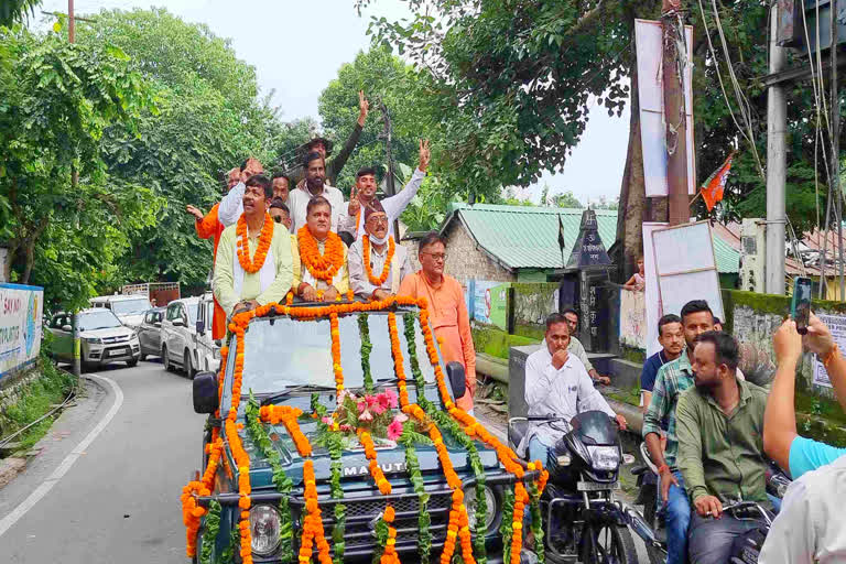 Mahendra Bhatt Reached Ramnagar
