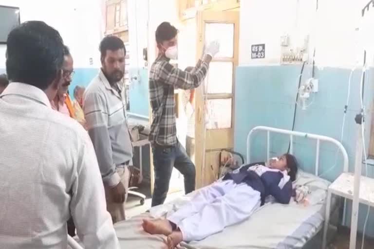 Student tries to commit suicide in Dhamtari