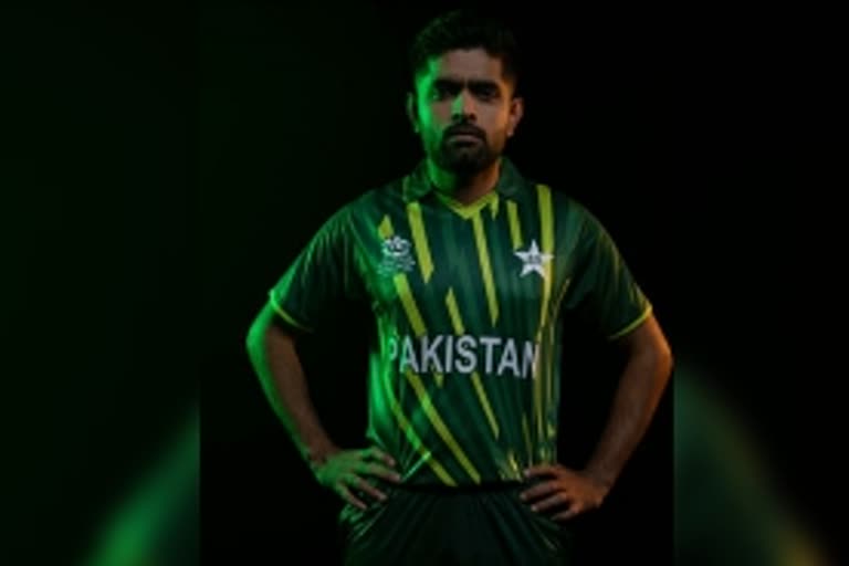 ex-spinner-danish-comments-on-pakistans-t20-world-cup-jersey