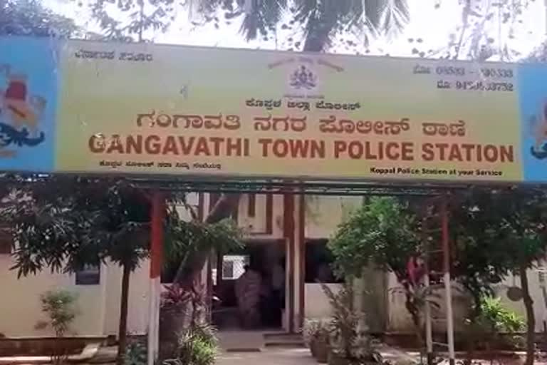 pfi-leader-detained-in-gangavati