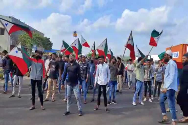 sdpi-and-pfi-protest-against-nia-raid at belagavi and hubballi