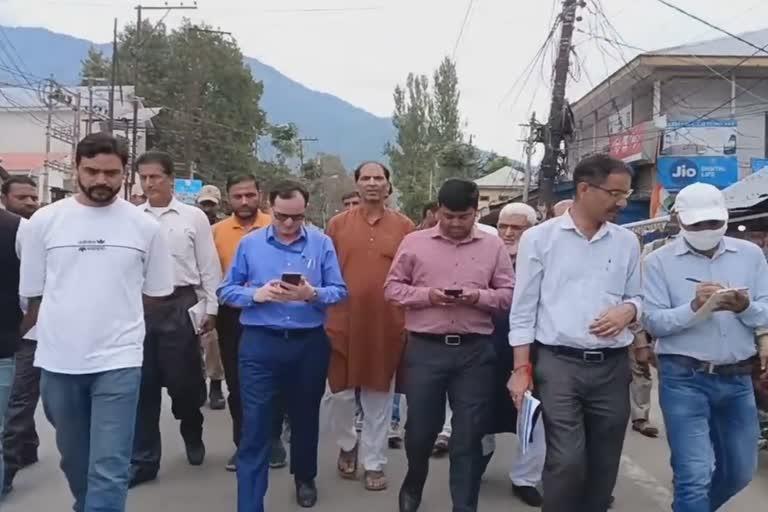 DC Devansh Yadav Visits Main Bazar Kishtwar