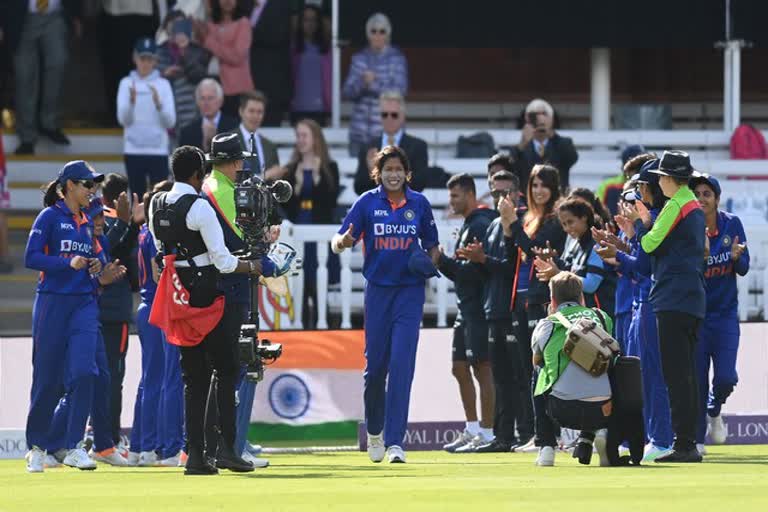 Resilient England bow down to Indian bowling, Women in Blue bid farewell to Jhulan with memorable 3-0 sweep