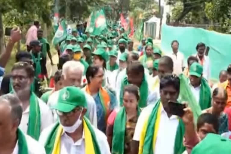 Amaravati farmers maha Padayatra