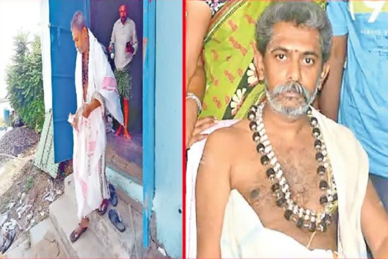 priest dies of snakebite in andhra pradesh