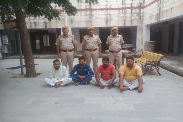 धौलपुर में फायरिंग कर दहशत फैलाने वाले 5 आरोपी गिरफ्तार...