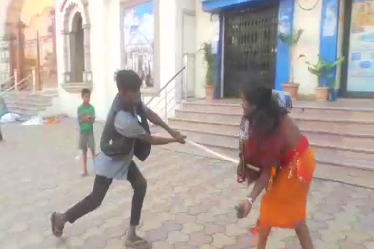 Two People Beaten Sadhu in Haridwar