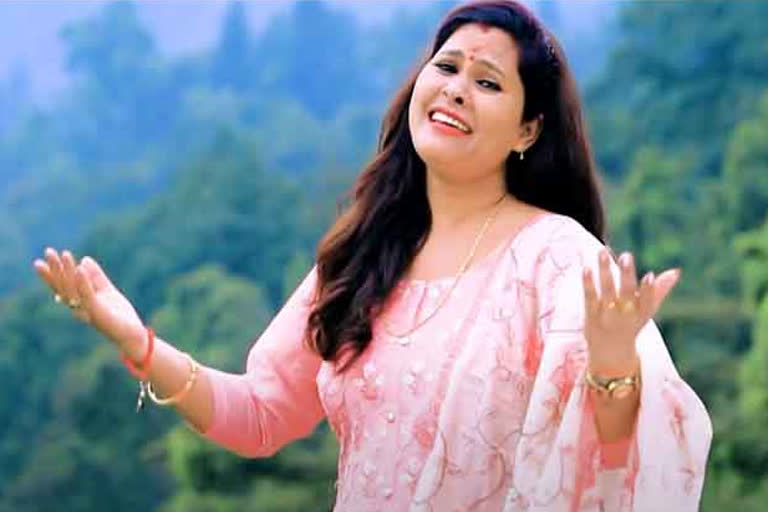 Threat to folk singer Hema