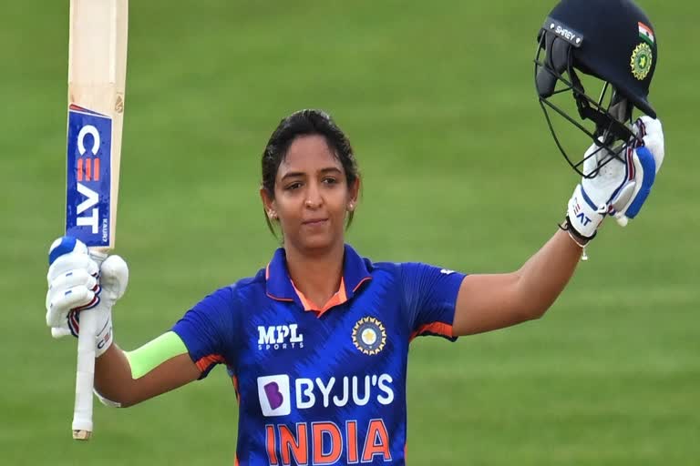 harmanpreet-moves-up-to-fifth-in-icc-rankings