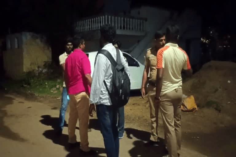 சென்னையில் ரவுடி வெட்டிக்கொலை...போலீஸ் விசாரணை