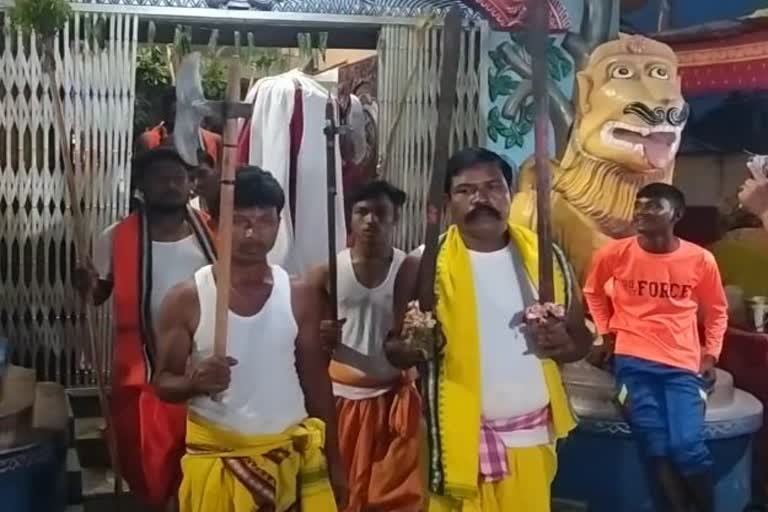 Navaratri puja of goddess raktambari and samaleshwari in nuapada