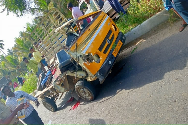 2 killed, 30 injured in bus-van collision