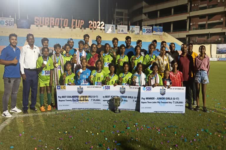 Jharkhand team won 61st subroto mukerjee football Tournament Under 17 Girls Category