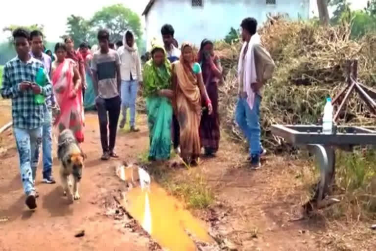 Four of same family killed in Chhattisgarh