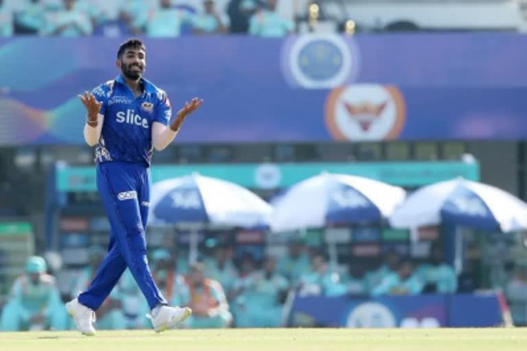 jasprit bumrah out of the world cup due to Injury