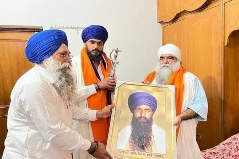 Khalistan leader Amritpal Singh  Amritpal Singh  Waris Punjab De  Waris Punjab De leader deep sidhu  ഗുരുദ്വാര ഖൽസ  വാരിസ് പഞ്ചാബ് ദേ  ഖാലിസ്ഥാൻ നേതാവ് അമൃത്പാൽ സിങ്  ദീപ് സിദ്ദു  ഖാലിസ്ഥാൻ പ്രക്ഷോഭം