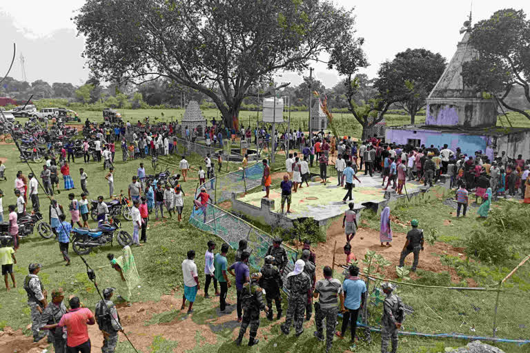 Anti social elements vandalized temple of Dhanbad