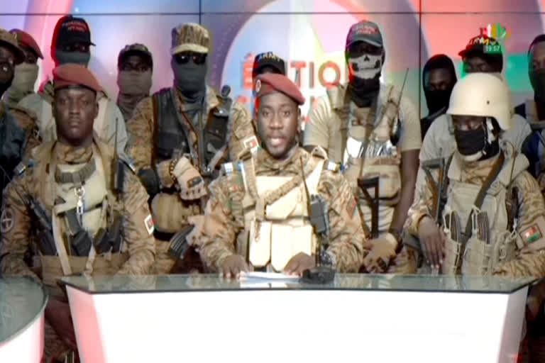 Army officers appear on Burkina Faso TV