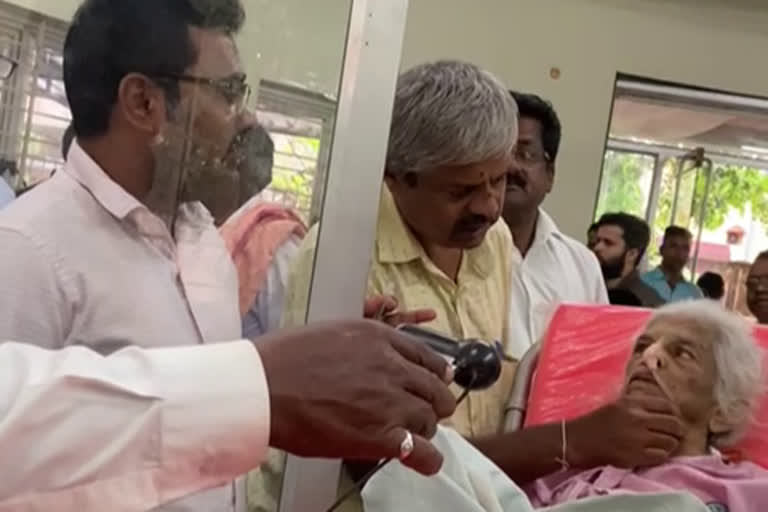 Karnataka Hospitalized old woman in Belagavi brought to Sub Registrar office to sign property papers