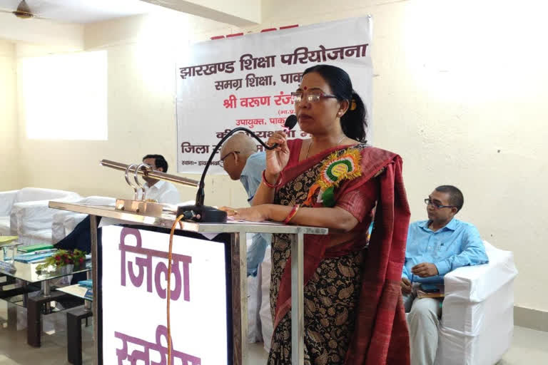 District level Mukhiya conference to improve education in Pakur