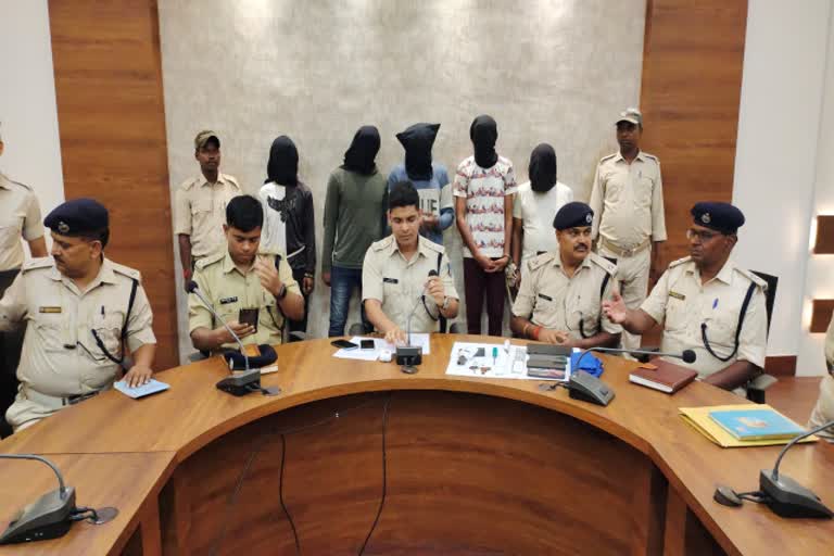 ramgarh-police-arrested-five-criminals