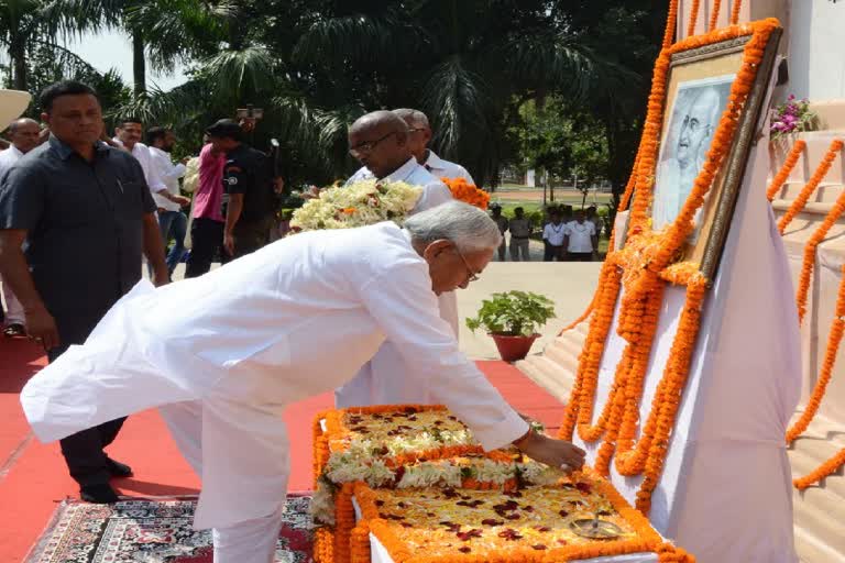 नीतीश कुमार ने अमित शाह पर दिया बयान