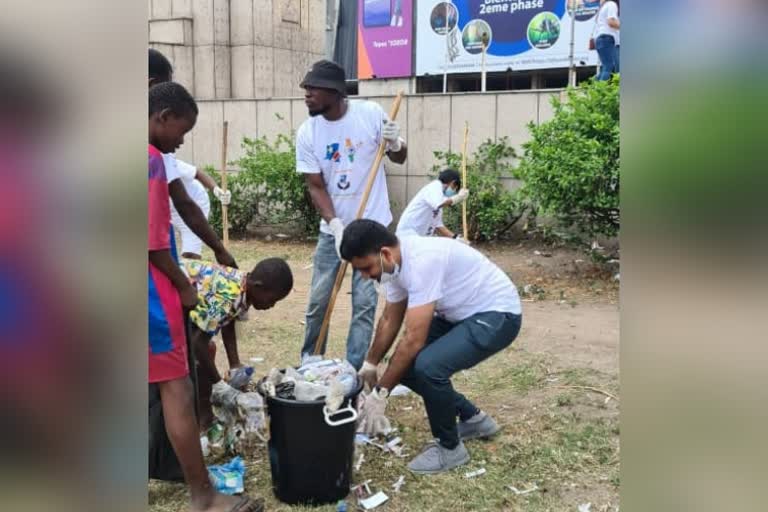 Gangavati Youth Swachatha Campaign in Congo Contry