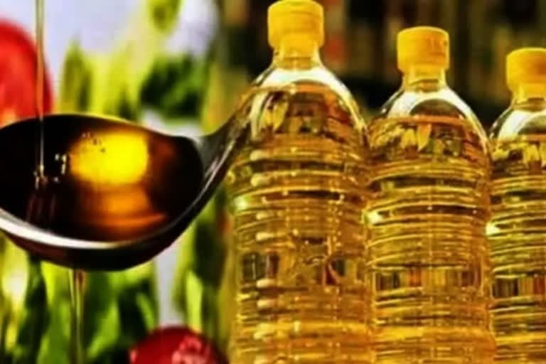 Govt extends concessional custom duty on edible oil import till March 2023