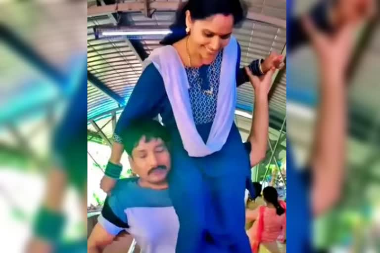 மனைவியின் அன்பான சவால், தோளில் சுமந்து மலையேறிய கணவன்