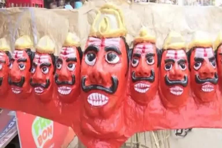 Artist playing Ravan dies of cardiac arrest