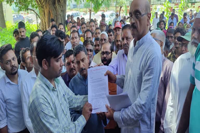 Memorandum to CM Dhami