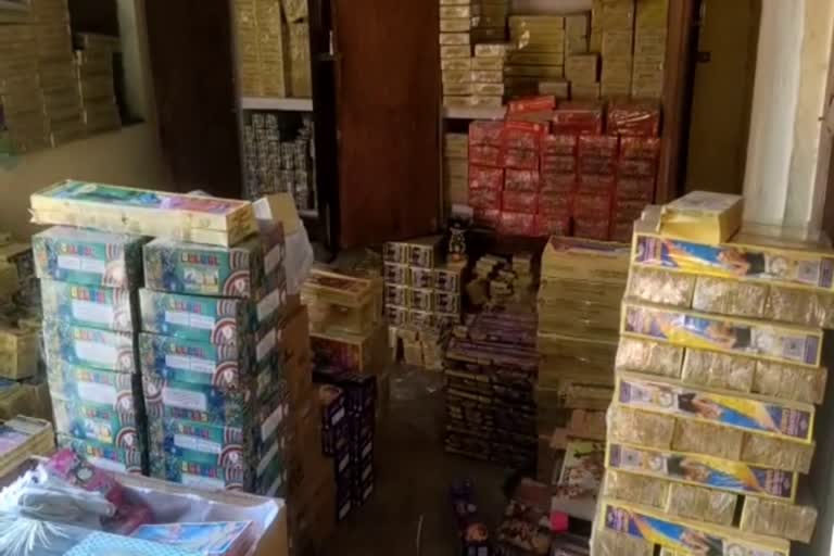 illegal firecracker warehouse in sonipat