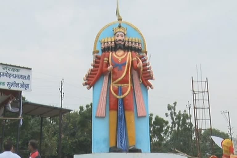 old statue of Ravana in Ravanabhata