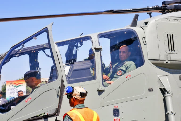 The Chief of Air Staff will unveil the new pattern of combat uniform for Indian Air Force personnel on Air Force Day here on Tuesday, officials said here. Air Force Day marks the official induction of the Indian Air Force (IAF) as a supporting force of the UK's Royal Air Force in 1932. Every year, the day is celebrated in the presence of the Indian Air Force chief and senior officers.