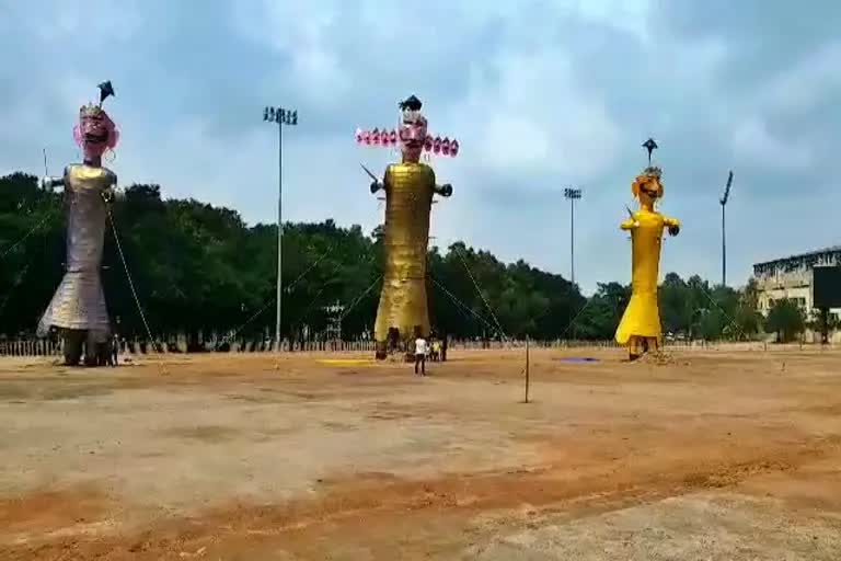 Preparation of Ravan Dahan in Ranchi